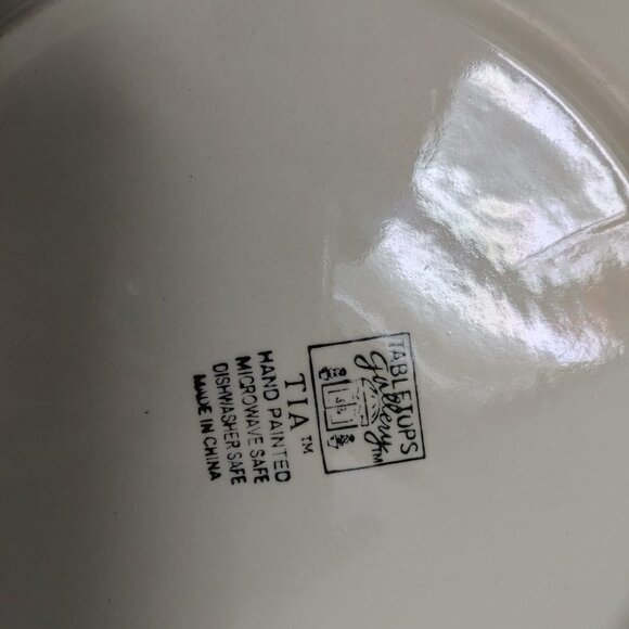 ⭐️2/$30 - Plate Basket Tabletops Gallery TIA HandPainted Stoneware Bread/Salad - Picture 6 of 10